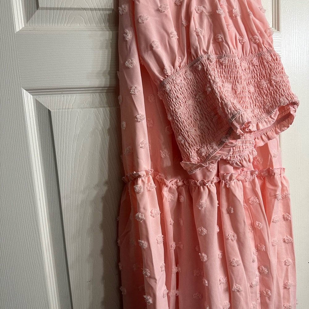 Women’s Strapless Pink Textured Dress Never Worn